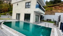 Вилла за 670 000 евро в Алании, Турция