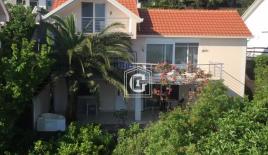 Вилла за 320 000 евро в Крашичах, Черногория