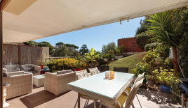 Квартира за 590 000 евро в Каннах, Франция