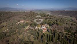 Дом за 1 400 000 евро в Пьегаро, Италия