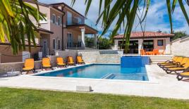 Дом за 1 236 000 евро в Пуле, Хорватия