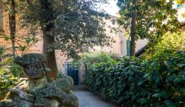 Таунхаус за 1 500 000 евро в Орвието, Италия