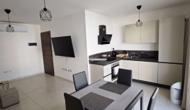 Квартира за 425 000 евро в Гзире, Мальта