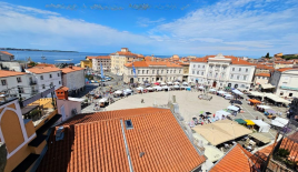 Квартира за 333 000 евро в Пиране, Словения