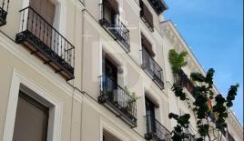 Коммерческая недвижимость за 930 000 евро в Барселоне, Испания