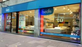 Магазин за 1 100 000 евро в Барселоне, Испания