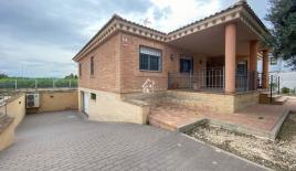 Дом за 1 300 евро за месяц в Ориуэле, Испания