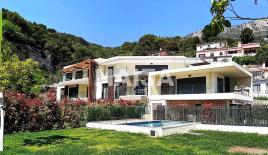 Апартаменты за 1 500 000 евро в Эзе, Франция