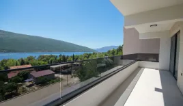 Квартира за 220 000 евро в Херцег-Нови, Черногория