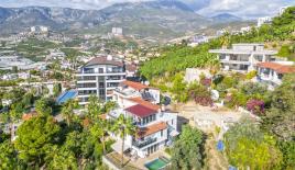 Вилла за 275 000 евро в Алании, Турция