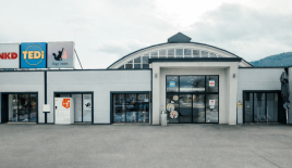 Магазин за 2 050 000 евро в Кочевье, Словения