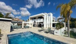 Дом за 2 950 000 евро в Ориуэла Коста, Испания