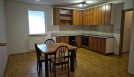 Квартира за 235 000 евро в Сежане, Словения