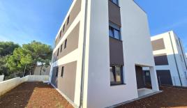 Квартира за 330 000 евро в Медулине, Хорватия