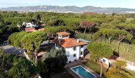 Дом за 1 050 000 евро в Барселоне, Испания