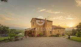 Дом за 1 520 000 евро в Италии