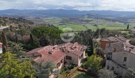 Дом за 1 290 000 евро в Италии