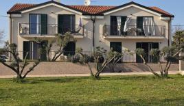 Отель, гостиница за 750 000 евро в Умаге, Хорватия