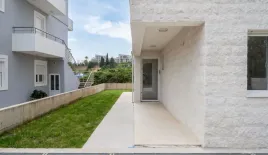 Квартира за 270 000 евро в Херцег-Нови, Черногория