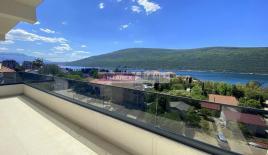 Апартаменты за 303 000 евро в Кумборе, Черногория
