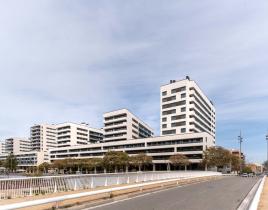 Квартира за 547 500 евро в Бадалоне, Испания