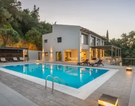 Вилла за 2 900 000 евро на Корфу, Греция