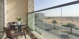 Студия в Дубае, ОАЭ - Фото