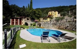 Поместье за 6 200 000 евро у озера Гарда, Италия