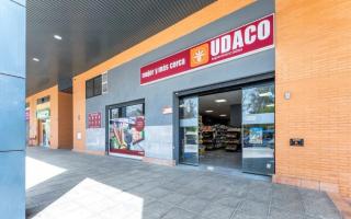 Магазин за 415 000 евро в Аликанте, Испания
