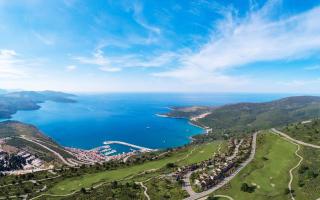 Апартаменты за 1 360 000 евро в Тивате, Черногория