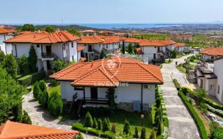 Дом за 99 900 евро в Кошарице, Болгария