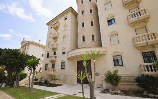 Апартаменты за 274 000 евро в Гуардамар-дель-Сегура, Испания