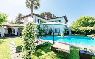 Вилла за 6 000 000 евро в Форте деи Марми, Италия