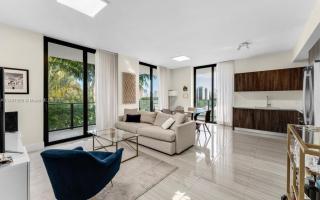 Квартира за 696 015 евро в Майами, США