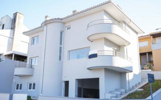 Дом за 650 000 евро в Вила-Нова-ди-Гая, Португалия