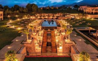 Отель, гостиница за 35 000 000 евро в Барселоне, Испания