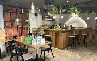 Кафе, ресторан за 347 000 евро в Будве, Черногория