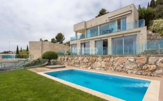 Вилла за 2 200 000 евро в Тосса-де-Мар, Испания