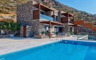 Вилла за 4 200 000 евро в Греции