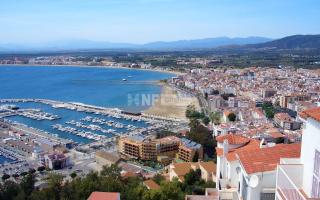 Магазин за 5 000 000 евро в Росасе, Испания