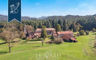 Вилла в Генуе, Италия (цена по запросу)