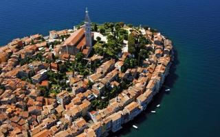 Вилла за 835 000 евро в Ровини, Хорватия