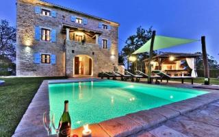 Вилла за 750 000 евро в Умаге, Хорватия