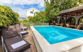 Отель, гостиница за 1 680 000 евро в Дубровнике, Хорватия