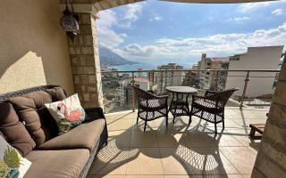 Квартира за 490 000 евро в Бечичи, Черногория