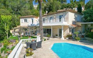 Вилла за 2 690 000 евро в Гольф-Жуан, Франция