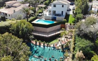 Вилла за 2 990 000 евро в Каннах, Франция