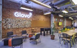 Коммерческая недвижимость за 3 200 000 евро в Барселоне, Испания