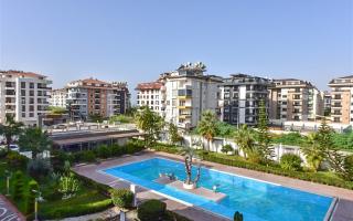 Квартира за 242 000 евро в Кестеле, Турция