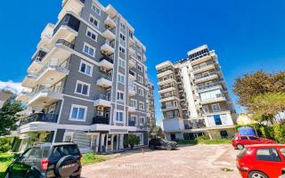 Квартира за 255 000 евро в Ларе, Турция